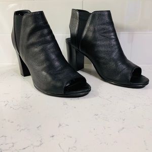 Steve Madden Nobel Open Toe Bootie